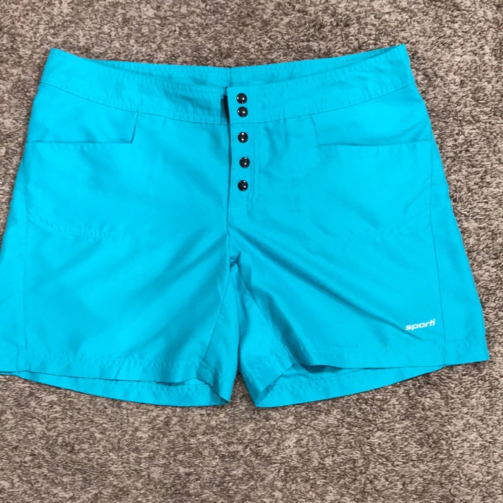 Sporti Board shorts size large